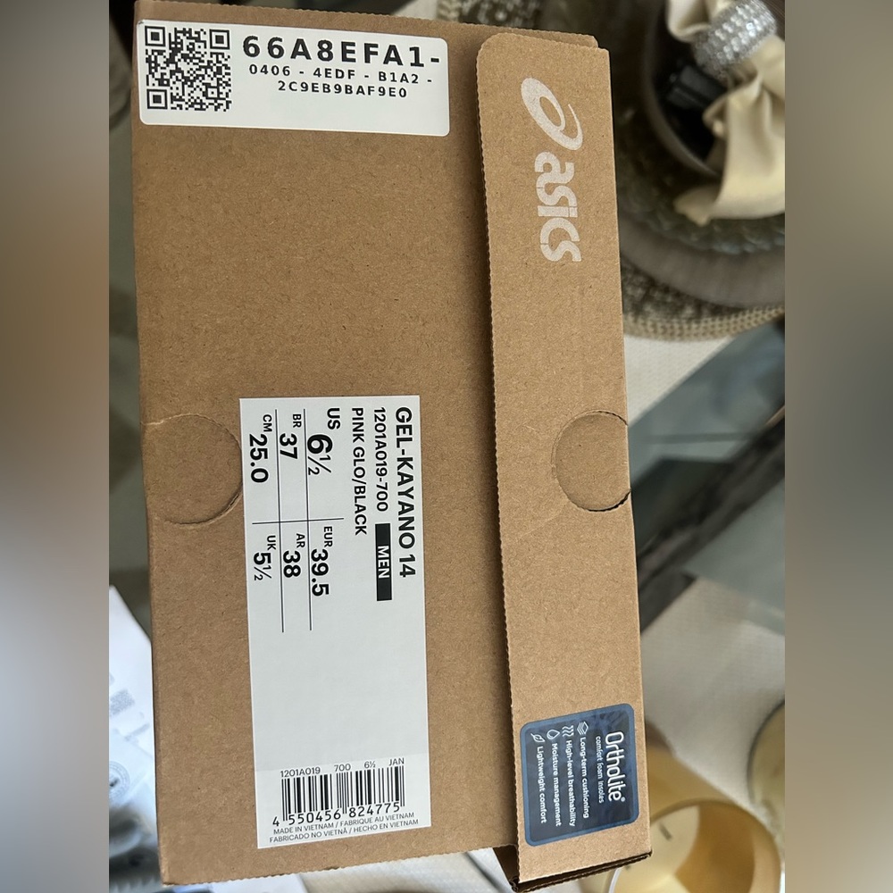 Ascis Gel Kayano 14 “Pink Glow”